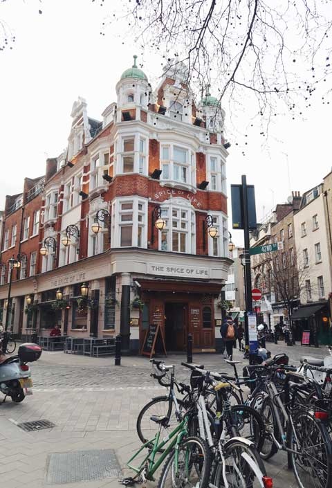 Иллюстрация к книге — Cozy. Искусство всегда и везде чувствовать себя уютно [i_038.jpg]