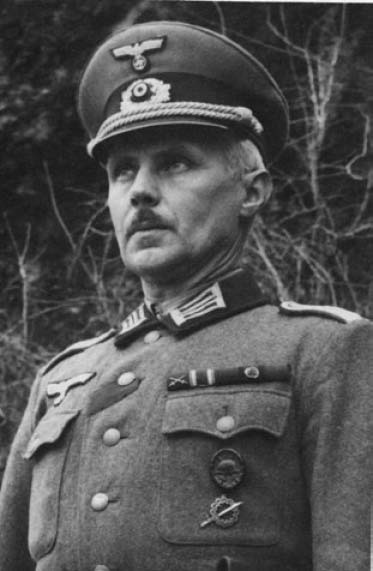 Иллюстрация к книге — Марш Смерти Русского охранного корпуса [i_013.jpg]