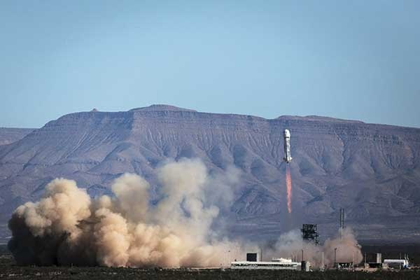 Иллюстрация к книге — Космические бароны [i_005.jpg]