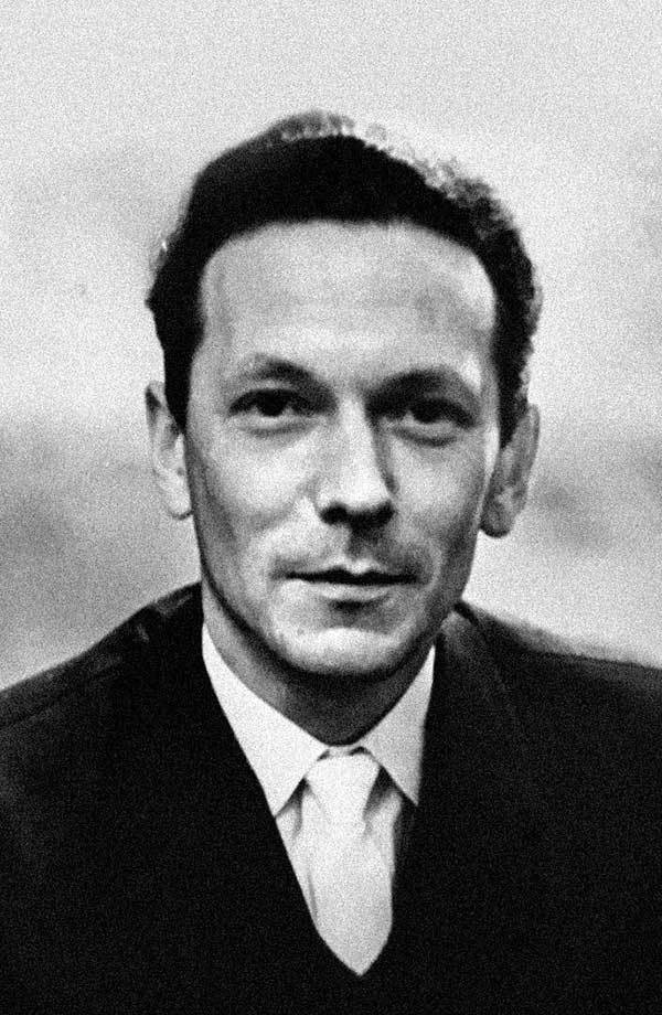 Иллюстрация к книге — Я медленно открыла эту дверь [i_033.jpg]