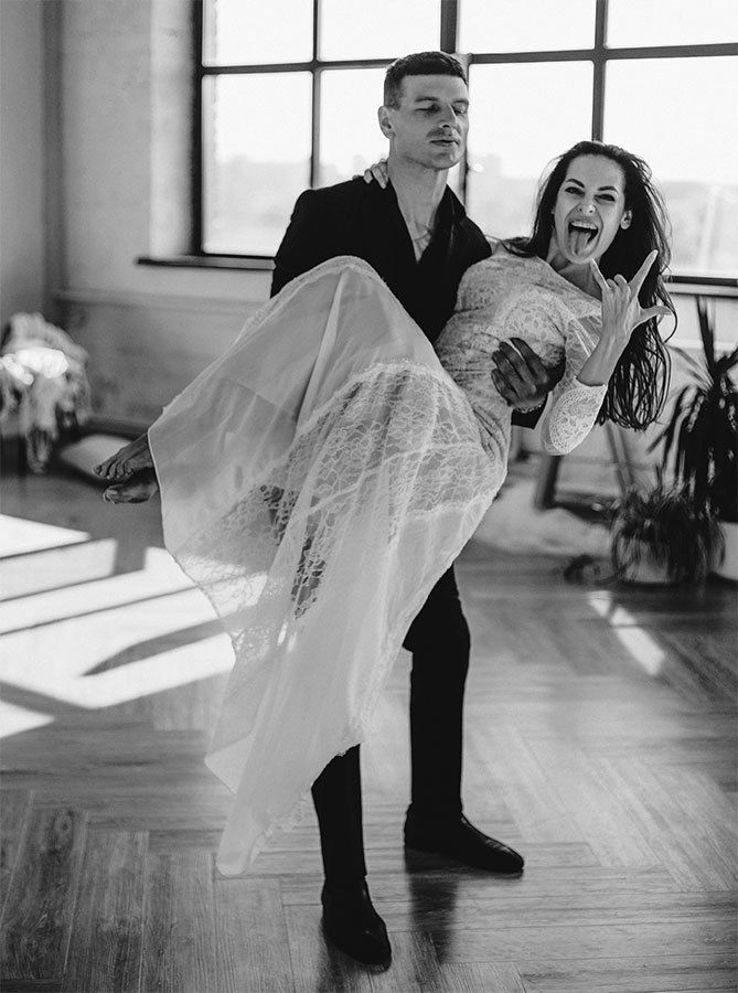 Иллюстрация к книге — 1000 и 1 ночь без секса. Черная книга. Чем занималась я, пока вы занимались сексом [i_019.jpg]