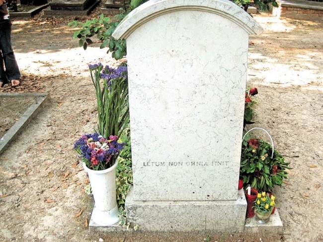 Иллюстрация к книге — Бродский и судьбы трех женщин [i_012.jpg]