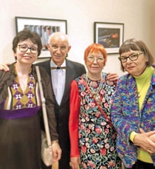 Иллюстрация к книге — Бродский и судьбы трех женщин [i_024.jpg]