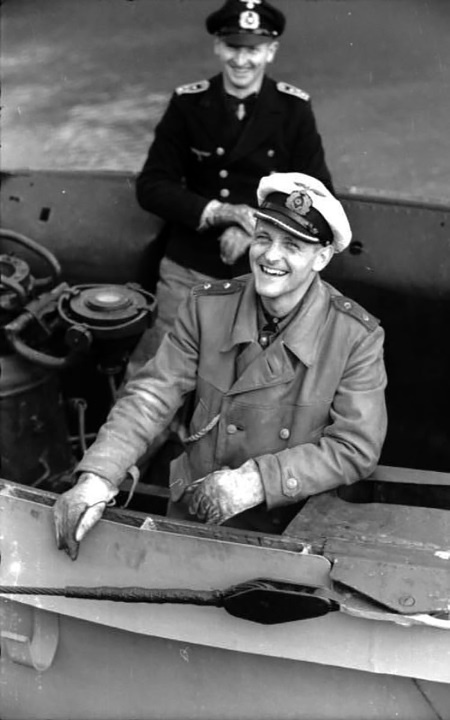 Иллюстрация к книге — Подводные асы Третьего Рейха  [i_002.jpg]