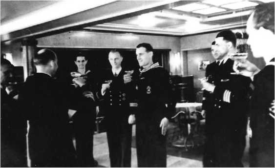 Иллюстрация к книге — Подводные асы Третьего Рейха  [i_088.jpg]