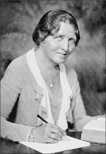 Иллюстрация к книге — Зондеркоманда Х. Колдовской проект Гиммлера [i_023.jpg]