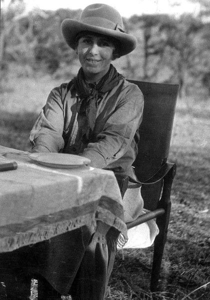 Иллюстрация к книге — Женщины, о которых думаю ночами [i_001.jpg]