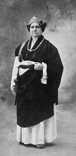 Иллюстрация к книге — Женщины, о которых думаю ночами [i_006.jpg]