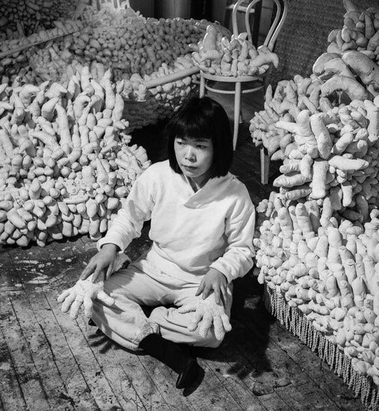 Иллюстрация к книге — Женщины, о которых думаю ночами [i_014.jpg]