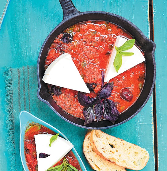 Иллюстрация к книге — Деревенская кухня. Простые и вкусные блюда в сковороде и горшочке [i_019.jpg]