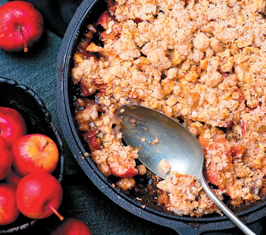 Иллюстрация к книге — Деревенская кухня. Простые и вкусные блюда в сковороде и горшочке [i_086.jpg]