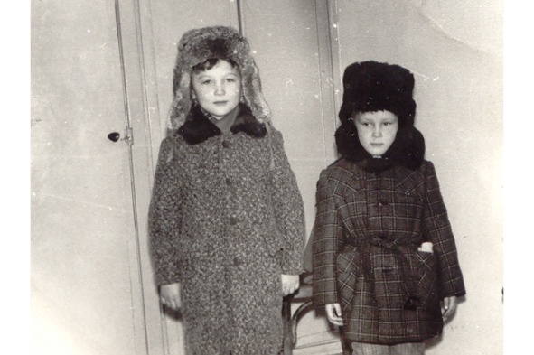 Иллюстрация к книге — Поколение надежды [image2_5bea9d2269a1890600d535f1_jpg.jpg]