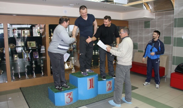 Иллюстрация к книге — Поколение надежды [image40_5bee6cd869a1890600d53777_jpg.jpg]