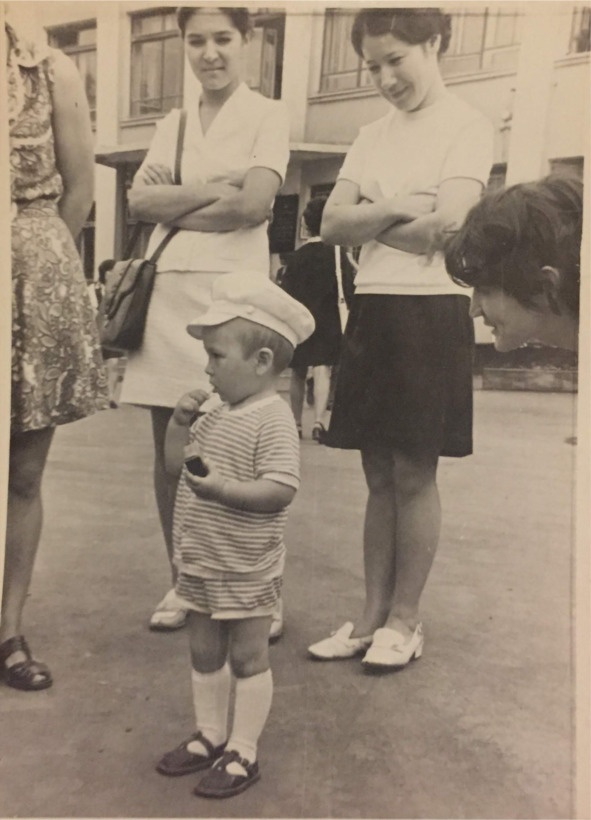 Иллюстрация к книге — Поколение надежды [image4_5bea848623034b0700c1b87d_jpg.jpg]