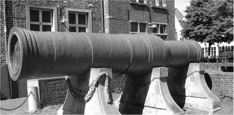 Иллюстрация к книге — Артиллерия Ивана Грозного [i_002.jpg]