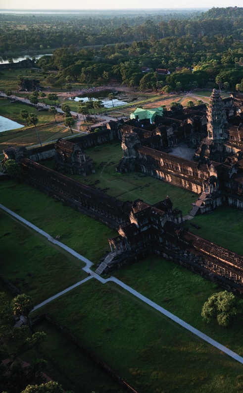 Иллюстрация к книге — Цивилизации. Образы людей и богов в искусстве от Древнего мира до наших дней [i_051.jpg]