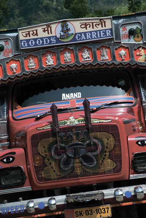 Иллюстрация к книге — Цивилизации. Образы людей и богов в искусстве от Древнего мира до наших дней [i_053.jpg]