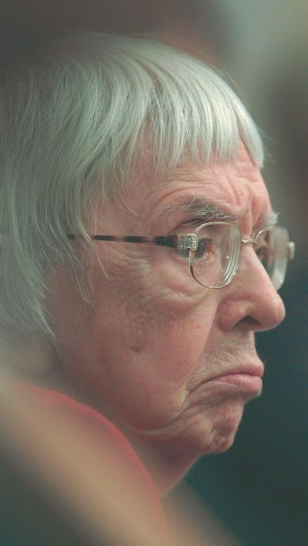 Иллюстрация к книге — Человек раздетый [i_017.jpg]