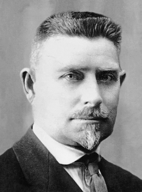 Иллюстрация к книге — Эта короткая жизнь. Николай Вавилов и его время [i_030.jpg]