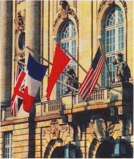 Иллюстрация к книге — Тайна смерти Рудольфа Гесса [i_067.jpg]