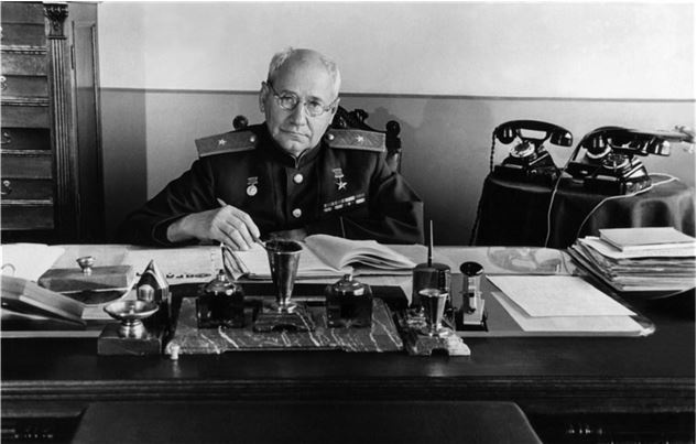 Иллюстрация к книге — Воспоминания о людях и событиях [i_037.jpg]