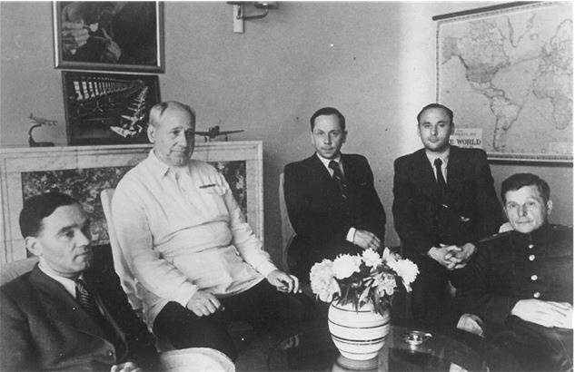 Иллюстрация к книге — Воспоминания о людях и событиях [i_038.jpg]