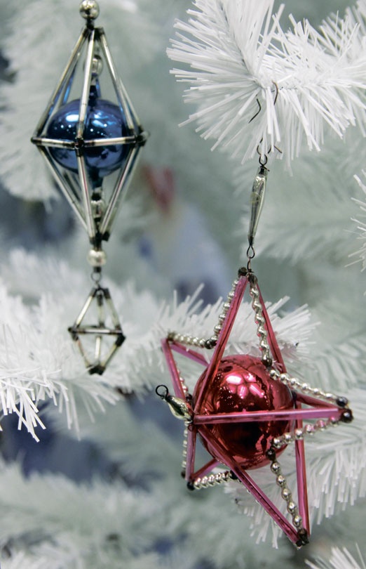 Иллюстрация к книге — Новый год в России. История праздника [i_164.jpg]