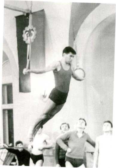 Иллюстрация к книге — Записки контрразведчика. Взгляд изнутри на противоборство КГБ и ЦРУ, и не только [i_002.jpg]