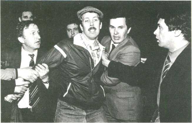 Иллюстрация к книге — Записки контрразведчика. Взгляд изнутри на противоборство КГБ и ЦРУ, и не только [i_039.jpg]