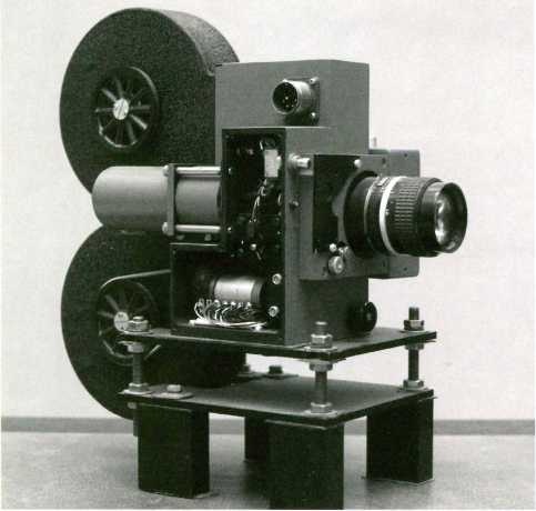 Иллюстрация к книге — Записки контрразведчика. Взгляд изнутри на противоборство КГБ и ЦРУ, и не только [i_058.jpg]