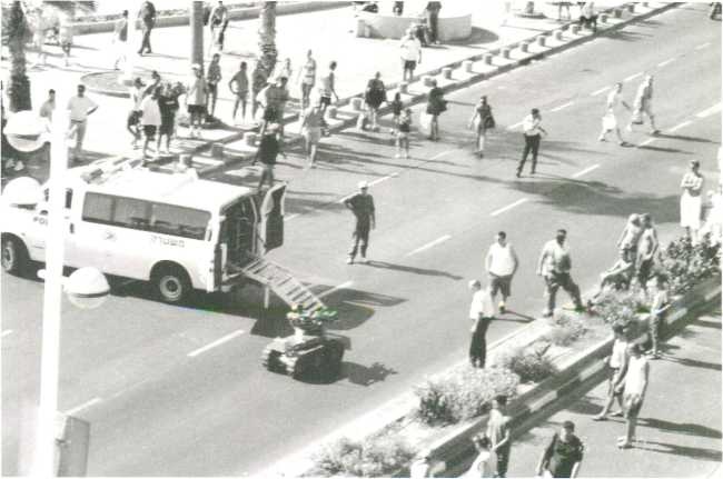 Иллюстрация к книге — Записки контрразведчика. Взгляд изнутри на противоборство КГБ и ЦРУ, и не только [i_099.jpg]