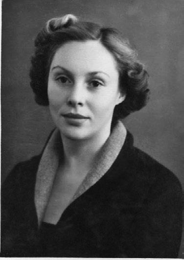 Иллюстрация к книге — Тайны жизни Ники Турбиной («Я не хочу расти…) [i_100.jpg]