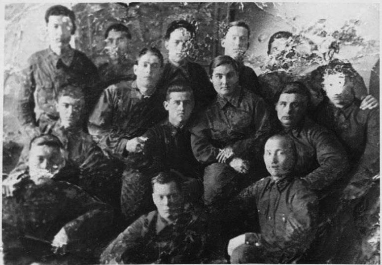 Иллюстрация к книге — Тайны жизни Ники Турбиной («Я не хочу расти…) [i_125.jpg]