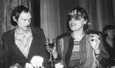 Иллюстрация к книге — Тайны жизни Ники Турбиной («Я не хочу расти…) [i_148.jpg]