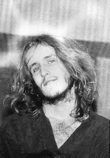 Иллюстрация к книге — Тайны жизни Ники Турбиной («Я не хочу расти…) [i_168.jpg]