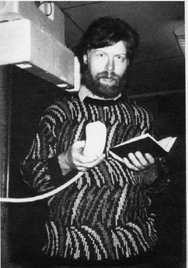 Иллюстрация к книге — Тайны жизни Ники Турбиной («Я не хочу расти…) [i_205.jpg]