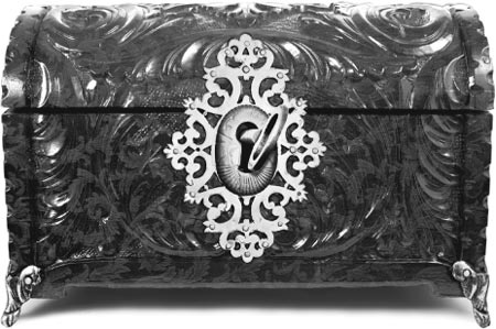 Иллюстрация к книге — Алая шкатулка [i_001.jpg]