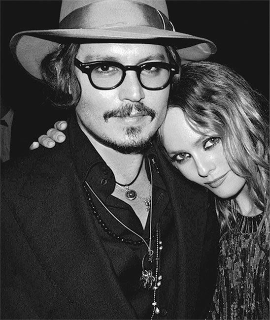 Иллюстрация к книге — Джонни Депп. Романтик и хулиган [i_089.jpg]