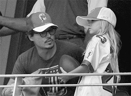 Иллюстрация к книге — Джонни Депп. Романтик и хулиган [i_103.jpg]