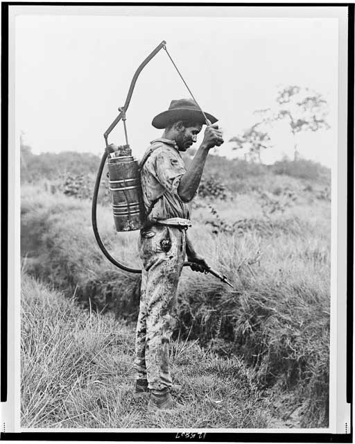 Иллюстрация к книге — Кровососы [i_017.jpg]