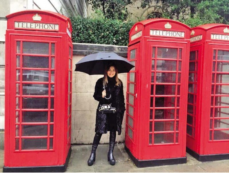 Иллюстрация к книге — Дневник жены юмориста [i_107.jpg]