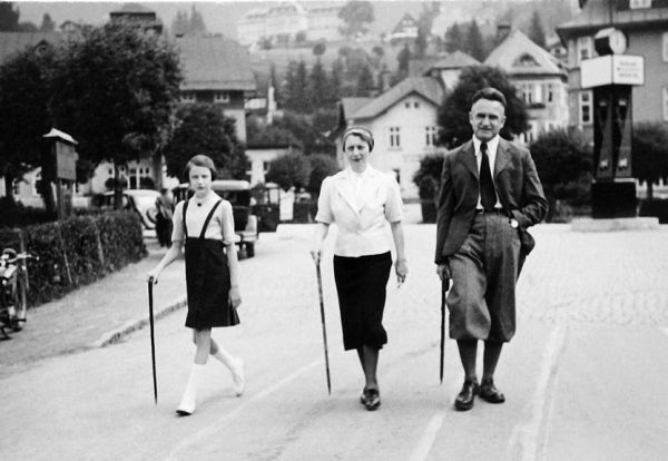 Иллюстрация к книге — Сто чудес [i_012.jpg]