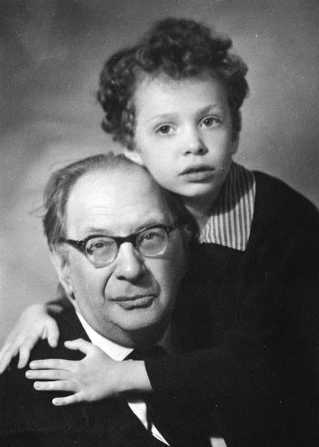 Иллюстрация к книге — Серебряный век в нашем доме [i_029.jpg]