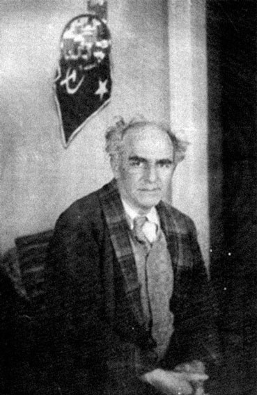 Иллюстрация к книге — Посреди времен, или Карта моей памяти [i_001.jpg]