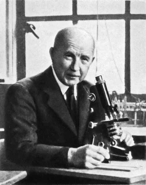 Иллюстрация к книге — Век криминалистики [i_080.jpg]