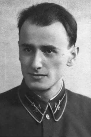 Иллюстрация к книге — Разведка и Кремль. Записки нежелательного свидетеля [i_038.jpg]