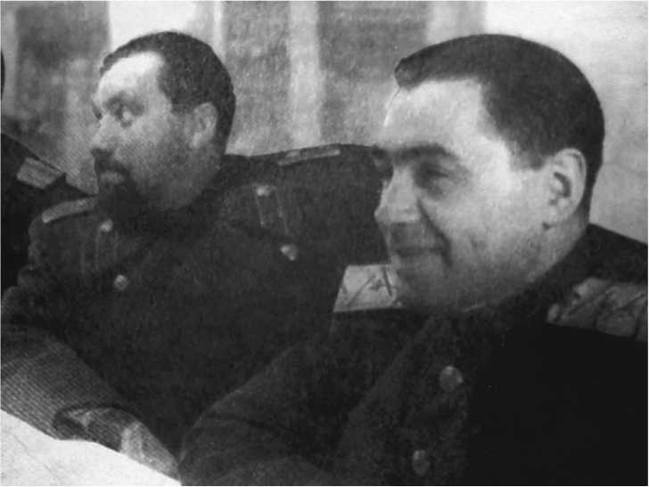 Иллюстрация к книге — Разведка и Кремль. Записки нежелательного свидетеля [i_101.jpg]