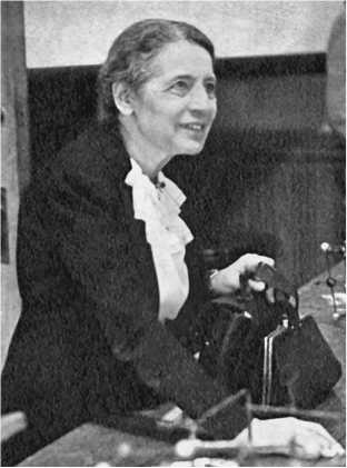 Иллюстрация к книге — Разведка и Кремль. Записки нежелательного свидетеля [i_143.jpg]