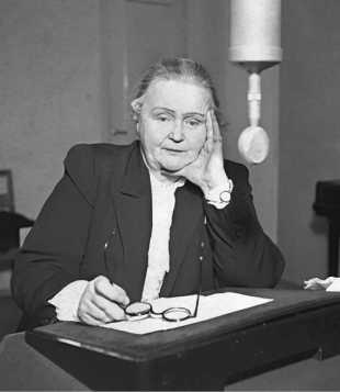 Иллюстрация к книге — Разведка и Кремль. Записки нежелательного свидетеля [i_152.jpg]