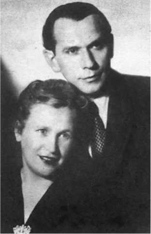 Иллюстрация к книге — Разведка и Кремль. Записки нежелательного свидетеля [i_166.jpg]